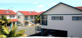 Academy at Botany Motor Inn